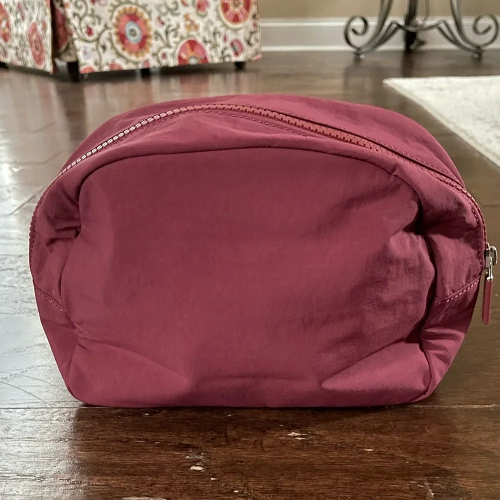 Lululemon🍋Double Zip Pouch-mulled wine - Picture 11 of 13